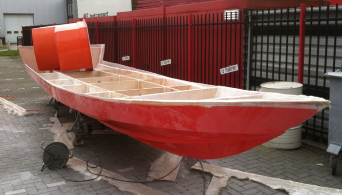 Vloeibaar Voorganger Formuleren Polyester botenbouw als vakmanschap | Dynamic Polyester Center